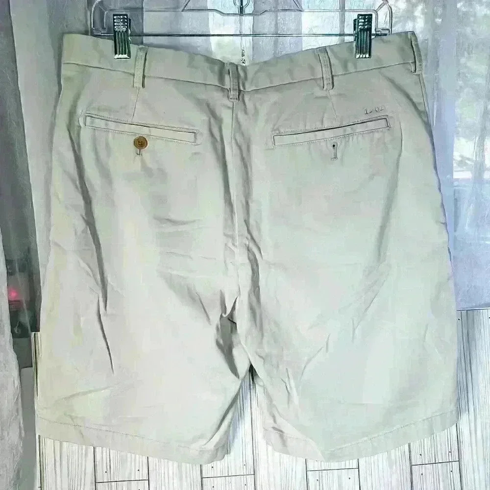 IZOD size 32 cream color golf shorts mens - Picture 3 of 14
